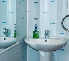 Двухместный номер Comfort двуспальная кровать в Манжерок