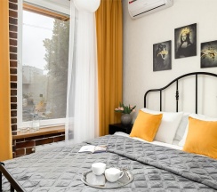Orange - 2х местные апартаменты-студия у Ботанического сада (2 этаж) в Smart Lofts Moscow
