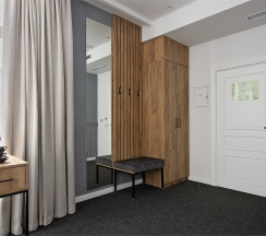 Люкс (МГН) с видом на город и террасой в Королева Луиза