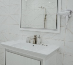 Люкс 2-х комнатный в Ахтынские бани №1