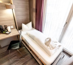 Трёхместный номер Standard в Hotel Demas City