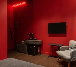 Двухместный номер Superior (двуспальная кровать) в Апартаменты Red room в NikolaevBuilding