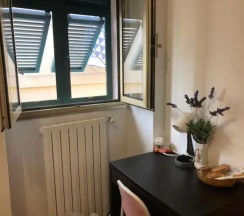 Номер Standard в Cheerful Room, Sharing kitchen in a Cosy Family Art House, Ideal for one person or couple