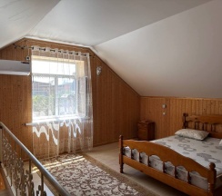 Коттедж с красивым видом из окна в Гостевой дом