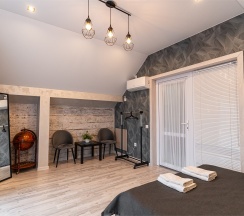 Двухэтажный коттедж с балконом и терассой в Домус.море