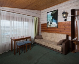 Семейный номер в коттедже №3 в Ветер странствий