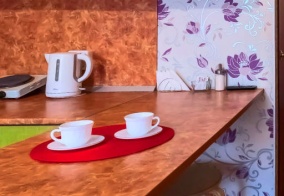 Апартаменты Апартаменты на Топольки-4, ул.Железнодорожная, 180 1 этаж, номер один. Администратор ОКСАНА в Краснодаре