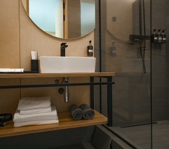 ДОМ ЛЕС  (Дом в Лесу) в Катунь Dom Hotels