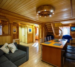 Русское Шале в Огни Имандры