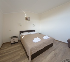 Полулюкс двухкомнатный 402 в Лагуна