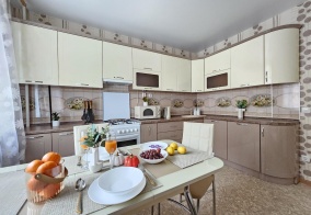 Апартаменты Живи уютно на проспекте Шекснинский 16 в Череповце