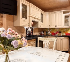 Двухэтажный дом с кухней в Hayat Haus