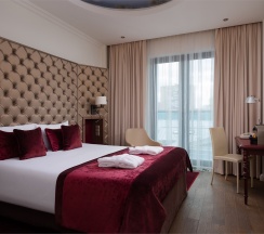 Номер Privilege с двуспальной кроватью в Mercure