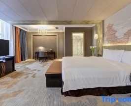 Люкс Presidential в Phoenix Hotel