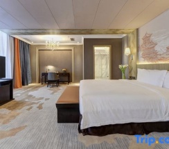 Люкс Presidential в Phoenix Hotel