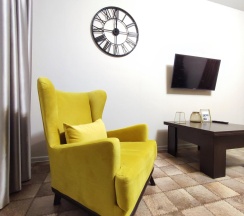 3-комнатные апартаменты стандарт в Apartment for you (Апартмент фор ю) на улице Комиссарова