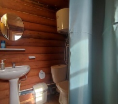 Домик эконом 4х местный в Гремучий