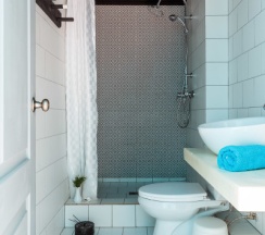 Бирюзовый двухкомнатный в Blaga house design dacha
