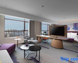 Люкс в Hampton by Hilton Qingdao Jiaodong International Airport South Hotel