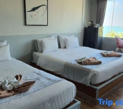 Трёхместный люкс Executive с видом на море в The Beach Front Resort Pattaya  - SHA Plus