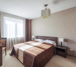 Апартаменты Superior c 1 комнатой с балконом и с красивым видом из окна в Комплекс апартаментов Комфорт