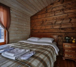 Барнхаус #4 Зорянка в Панорама