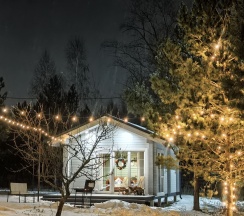 ЯР-ХОУМ. Дом у камского моря и кино-парка.  в Белый Яр