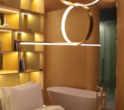 Двухместный люкс Senior двуспальная кровать в The Veil Taste & Relax​