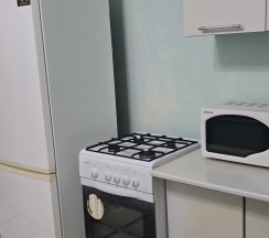 Комната стандарт с 3 односпальными и 3 двуспальными кроватями в Саймон