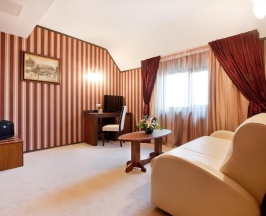 Люкс Deluxe в Best Western Plus Bristol Hotel
