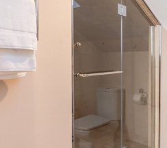 Двухместный номер Comfort с видом на озеро 2 отдельные кровати в Теплица парк