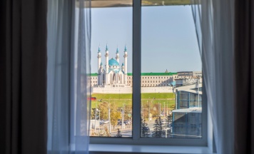 Апартаменты с балконом и с красивым видом из окна в Квартира у Кремля