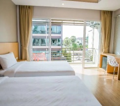 Двухместный номер Deluxe с балконом 2 отдельные кровати в Casa de Coral Phuket