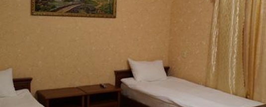 Номер стандарт с 2 односпальными кроватями (с завтраком) в Нух