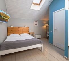 Лофт с двуспальной кроватью в Друзья Лофт