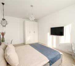 1-комнатные апартаменты, 42 м², 10 этаж в Четыре угла на Максима Горького 151