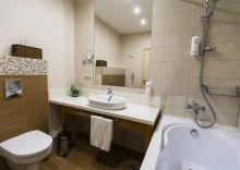 Бизнес с видом на город в Kulibin Parkhotel&SPA 5*