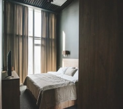Двухместный номер Comfort с видом на город (двуспальная кровать) в Мир Неба