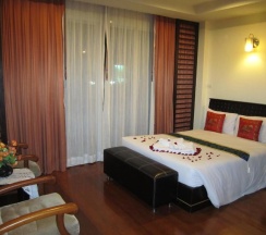 Двухместный люкс двуспальная кровать в Wannara Hotel Hua Hin