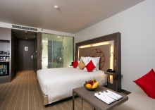 Двухместный номер Premier двуспальная кровать в Novotel Bangkok Ploenchit Sukhumvit