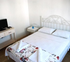 Двухместный номер Standard двуспальная кровать в Alacati Zeynep Hotel