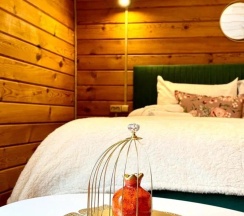 Большой Барнхаус Хьюз в Вазуза Лав