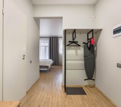 Комфорт + в Дом отель Apart