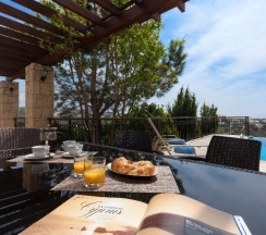 Номер Standard в Aphrodite Hills Residences Superior Villas