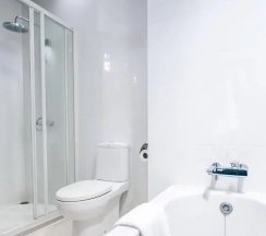 Одноместный люкс с видом на реку в Grand Howard Hotel Bangkok