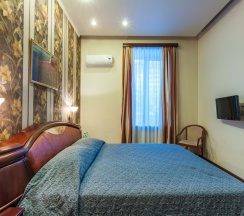 Стандарт с одной двуспальной кроватью в Кронотель