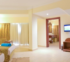 Семейный номер Standard с видом на бассейн в Jasmine Palace Resort & Spa