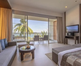 Полулюкс с видом на море в Cape Panwa Hotel (Sha)