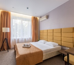 Двухместный номер Делюкс с 1 кроватью в Myhotel