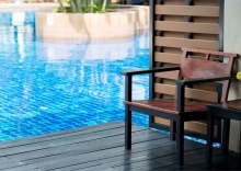 Двухместный люкс Gold Pool Access двуспальная кровать в Cha Da Lanta Beach Resort 